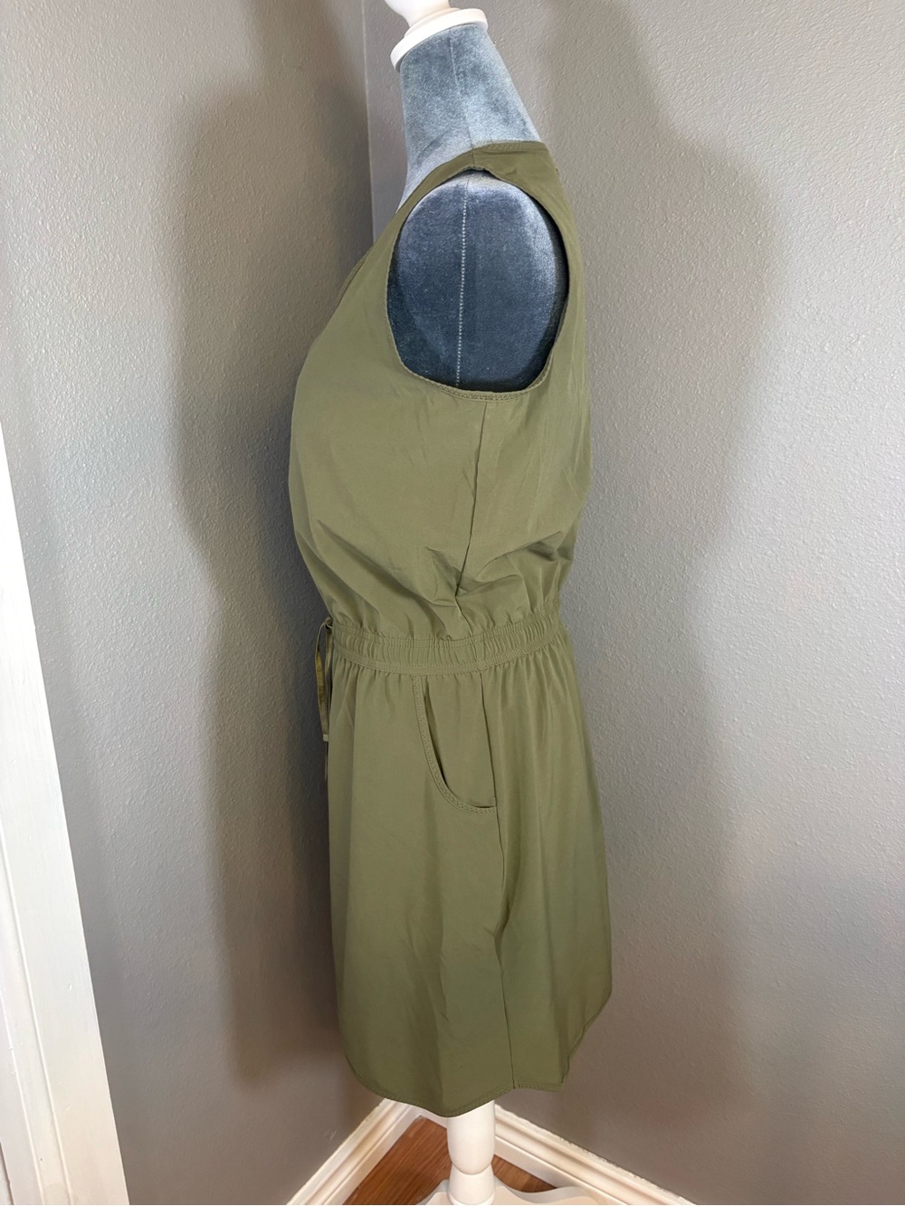 Kuhl Vantage Dress Olive Size S - Picture 8 of 12